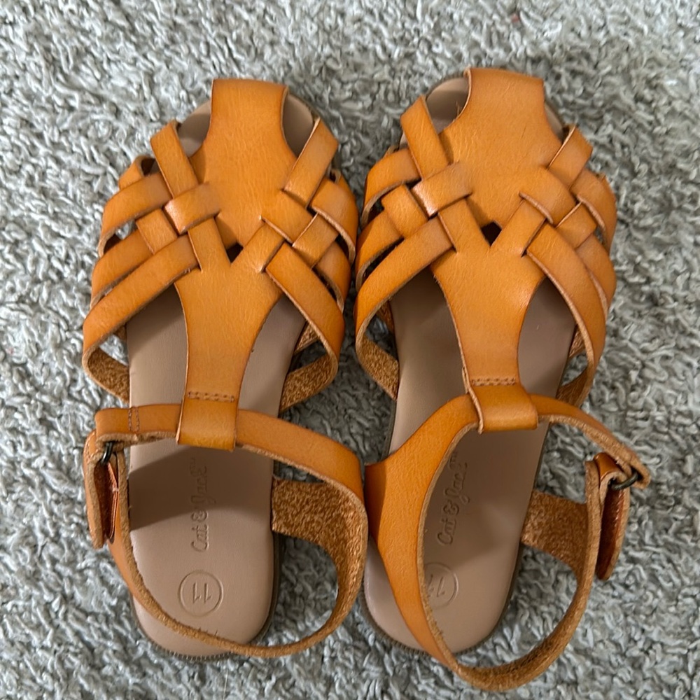NWOT cat and jack sandals. Never worn